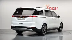 2023 Kia Carnival Gasoline 9-Seater Prestige — фото 2