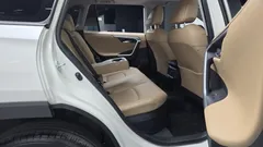 2022 Toyota RAV4 2.5 4WD Hybrid — фото 16