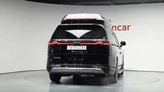 2023 Kia Carnival Gasoline 9-Seater Hi-Limousine — фото 4
