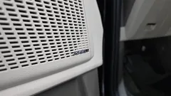 2023 Kia Carnival Gasoline 9-Seater Hi-Limousine — фото 17