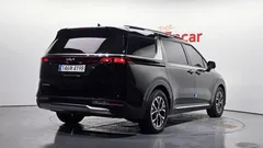 2023 Kia Carnival Diesel 9-Seater Noblesse — фото 2