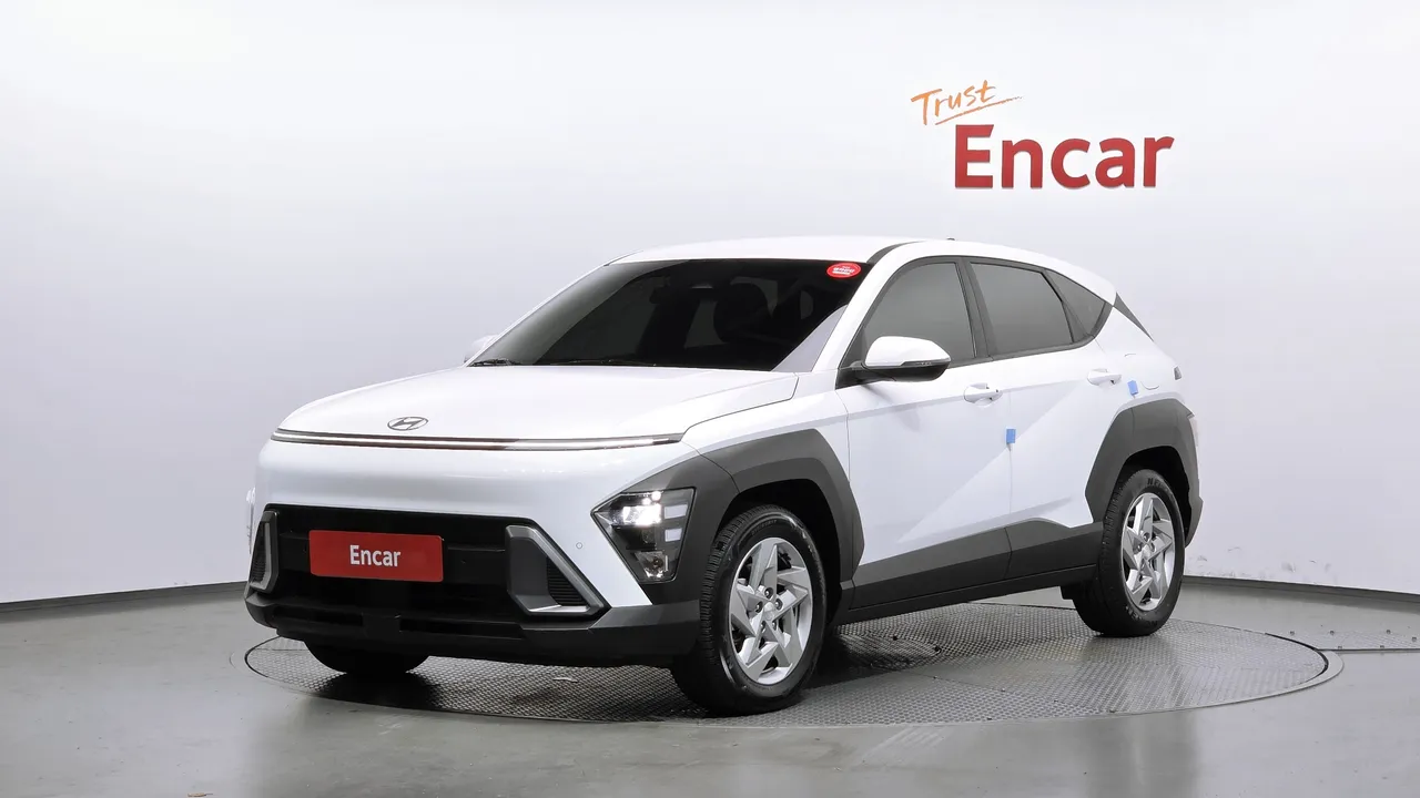 2023 Hyundai Kona Modern