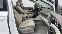2023 Kia Carnival Diesel 9-Seater Noblesse — фото 15