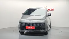 2022 Hyundai Staria 4WD Lounge 9-Seater — фото 3