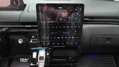 2022 Hyundai Staria 4WD Lounge 9-Seater — фото 17