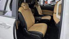 2023 Kia Carnival Diesel 9-Seater Prestige — фото 12
