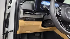 2023 Kia Carnival Diesel 9-Seater Prestige — фото 16