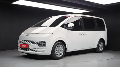 2023 Hyundai Staria Cargo 3-Seater