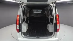 2023 Hyundai Staria Cargo 3-Seater — фото 20