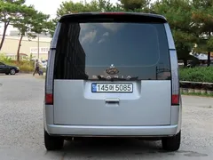 2024 Hyundai Staria Lounge 9-Seater — фото 2