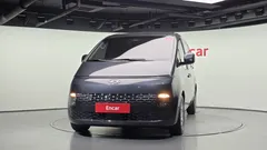 2023 Hyundai Staria Cargo 3-Seater — фото 3