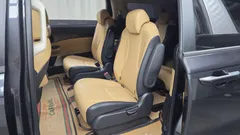 2023 Kia Carnival Gasoline 9-Seater Prestige — фото 12