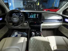 2023 Kia Carnival Diesel 7-Seater Hi-Limousine — фото 5