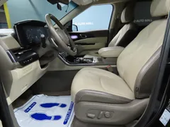 2023 Kia Carnival Diesel 7-Seater Hi-Limousine — фото 6