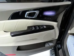 2023 Kia Carnival Diesel 7-Seater Hi-Limousine — фото 16