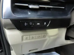 2023 Kia Carnival Diesel 7-Seater Hi-Limousine — фото 17