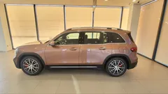 2022 Mercedes-Benz GLB-Class AMG GLB35 4MATIC — фото 16