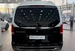 2023 Mercedes-Benz V-Class V220 CDI — фото 5
