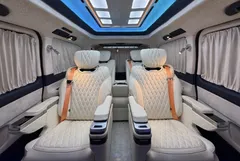 2023 Mercedes-Benz V-Class V220 CDI — фото 15