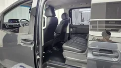 2022 Hyundai Staria 4WD Tourer 9-Seater — фото 11