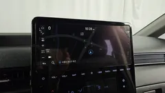 2022 Hyundai Staria 4WD Tourer 9-Seater — фото 13