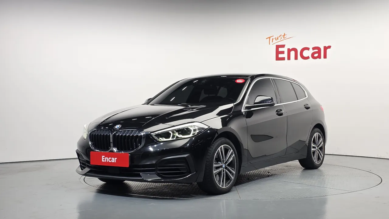 2022 BMW 1-Series 120i Advantage
