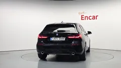 2022 BMW 1-Series 120i Advantage — фото 4