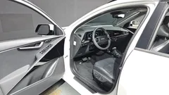 2023 Kia Niro Prestige — фото 10