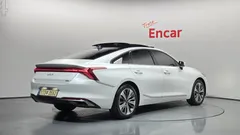 2022 Kia K8 Signature — фото 2