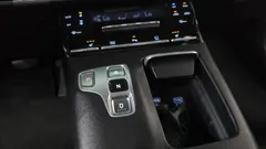 2023 Hyundai Grandeur 3.0 LPi Rent Car — фото 9