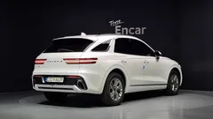 2022 Genesis GV70 2.5T Gasoline 2WD — фото 2