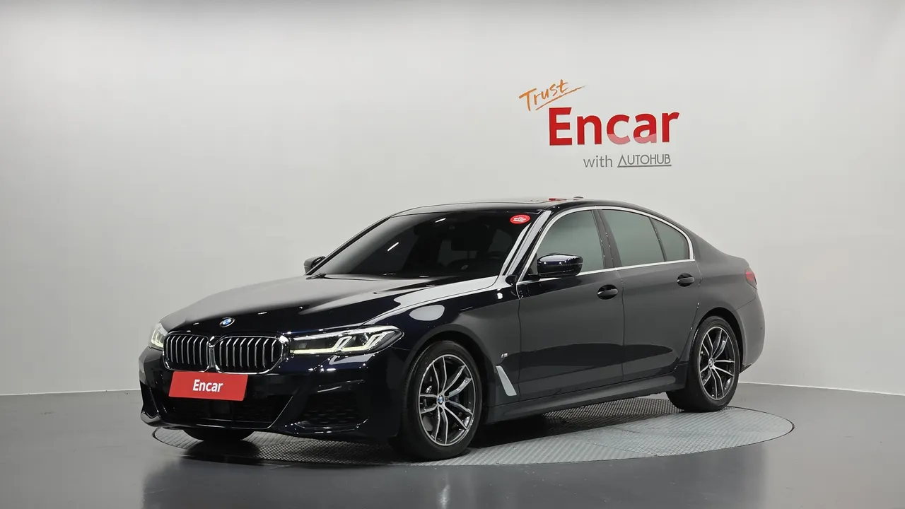 2023 BMW 5-Series 520i M Sport