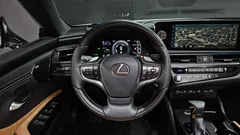 2023 Lexus ES Executive — фото 12