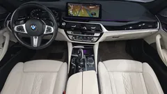 2022 BMW 5-Series M550i xDrive — фото 7