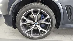 2022 BMW X5 xDrive 40i M Sport — фото 5