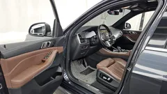 2022 BMW X5 xDrive 40i M Sport — фото 10