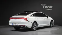 2023 Kia K8 Signature — фото 2