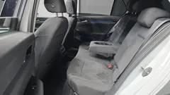 2022 Volkswagen Golf 2.0 TDI Prestige — фото 12