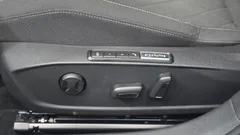 2022 Volkswagen Golf 2.0 TDI Prestige — фото 19
