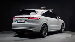 2023 Porsche Cayenne 3.0 PLATINUM EDITION — фото 2