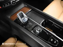 2023 Volvo V60 B5 Ultimate AWD — фото 9