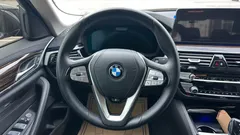 2023 BMW 5-Series 523d Luxury — фото 10