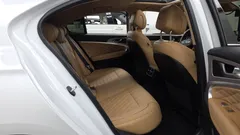 2023 Genesis G70 Gasoline 2.0T 4WD — фото 12