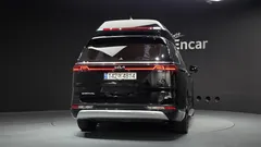 2022 Kia Carnival Gasoline 7-Seater Hi-Limousine — фото 4