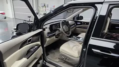 2022 Kia Carnival Gasoline 7-Seater Hi-Limousine — фото 10