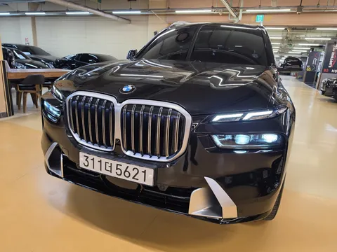 2024 BMW X7 xDrive 40i Design Pure Excellence 7-Seater