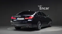 2023 BMW 5-Series 520i M Sport — фото 2