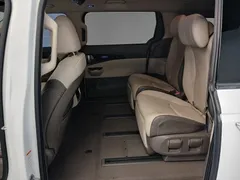 2023 Kia Carnival Gasoline 7-Seater Hi-Limousine — фото 10