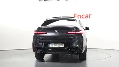 2022 BMW X4 xDrive20i M Sport — фото 4