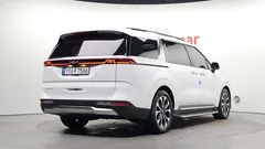 2023 Kia Carnival Gasoline 7-Seater Signature — фото 2